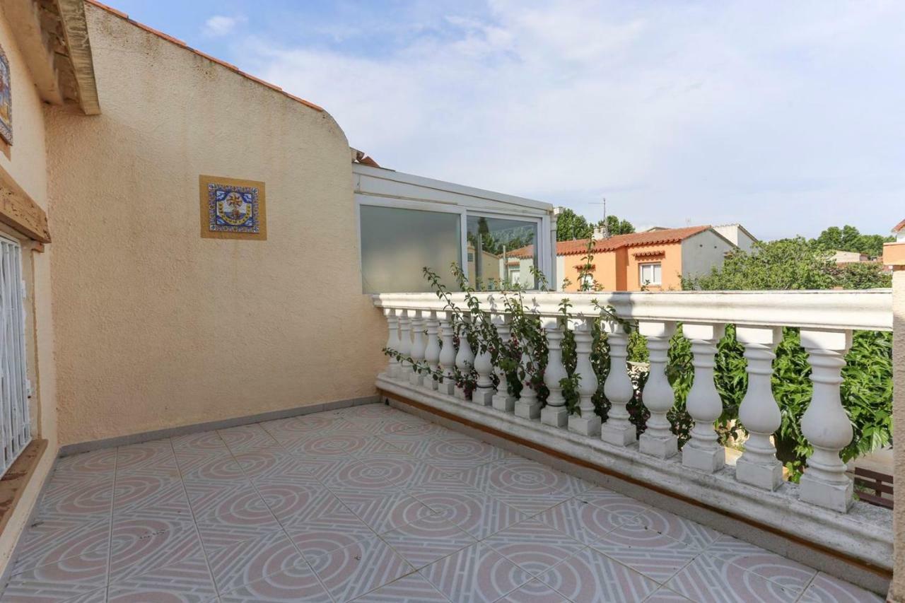 Villetta Da Carla كاستيلو دي إمبوريس المظهر الخارجي الصورة